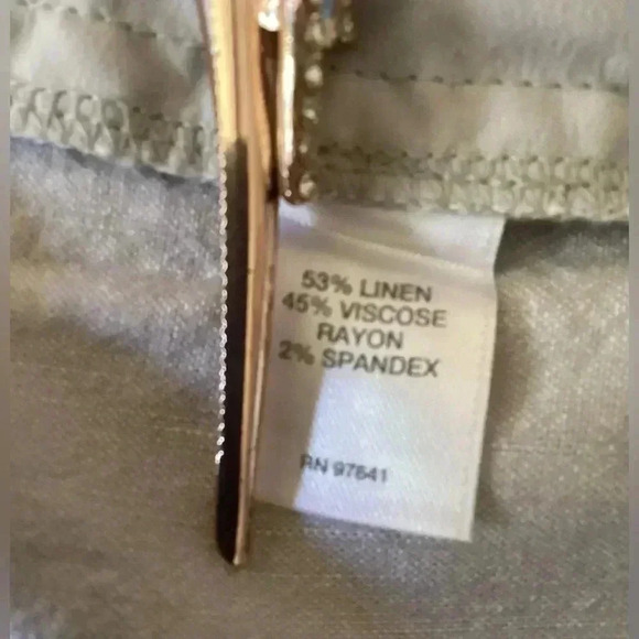 J. Jill Oatmeal Linen Blend stretch Capri Pants Size Medium/ P - Picture 8 of 8